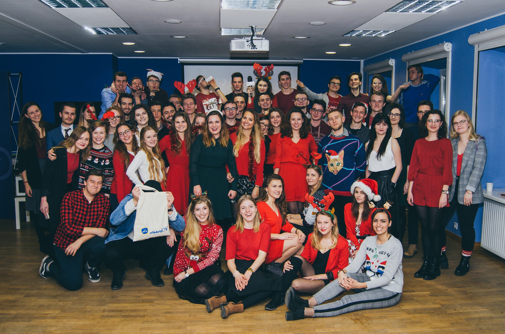 49025892_1960141140689190_8942066960460414976_o[1]