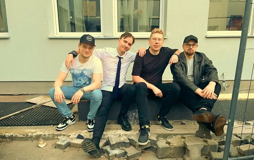 Japoński powiew świeżości na polskiej scenie muzycznej — zespół Makes&nbsp;Sense.