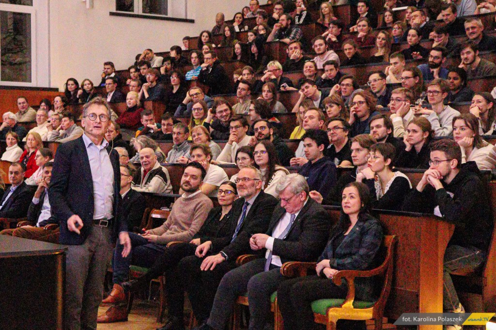 „The Art of Building Small”, czyli Profesor Ben. L. Feringa na UW